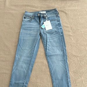 NWT Kancan light wash skinny jeans